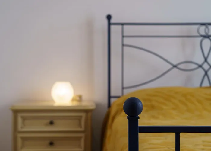 Casa Aidee アパート ヴァレンナ